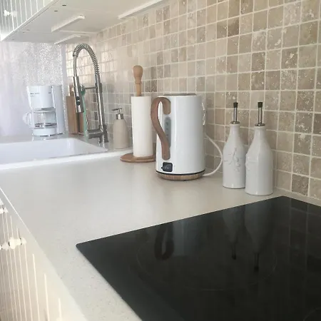 Apartment Cor Causy Mimosa
